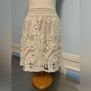 Sweet Journey - heavy lace stretchy mini skirt